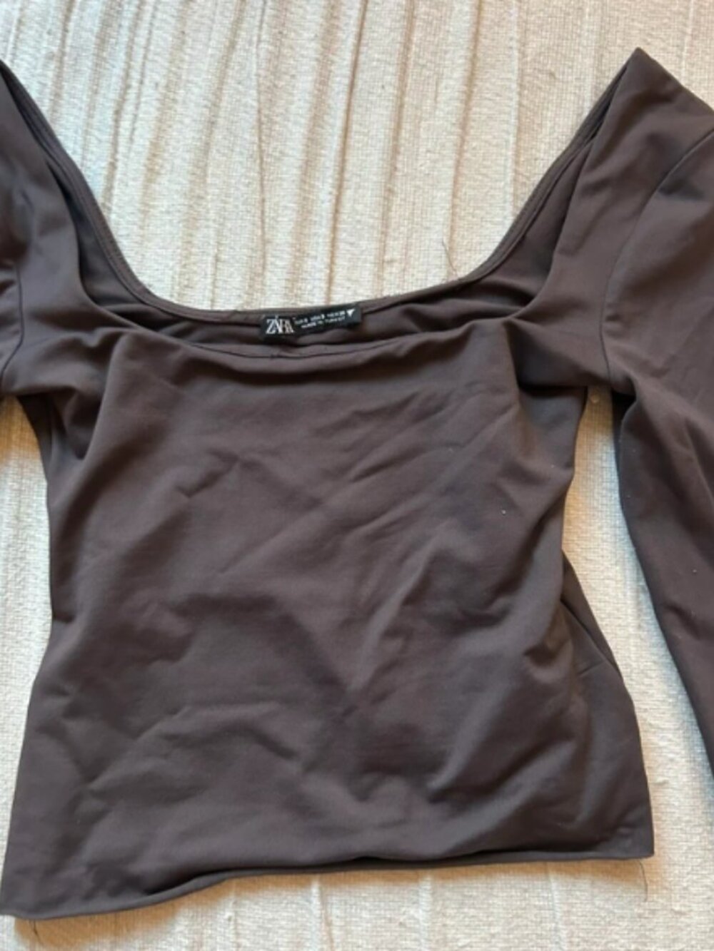Zara Cropped Tee – Size S